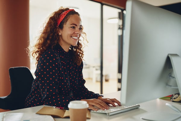 HappyiMacUserLady What Does Your Website Say About Your School Brand?